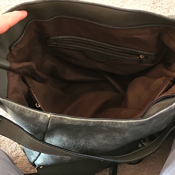 Purse - Picture 2 of 4